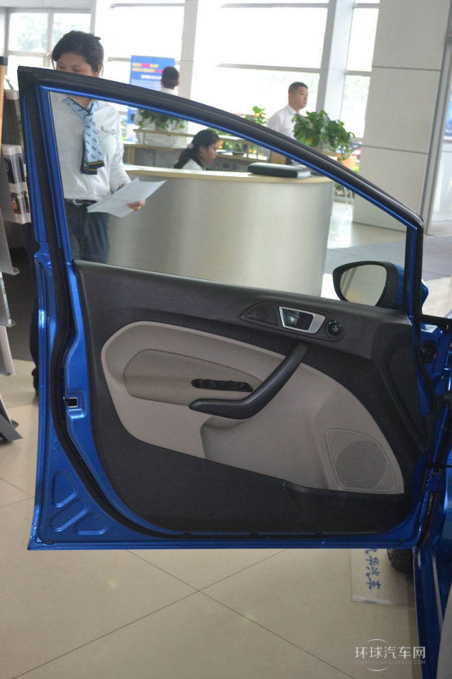 2013款 三廂 1.5L 自動品尚型