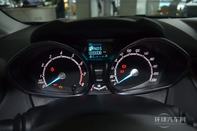 2013款 三廂 1.5L 自動(dòng)品尚型