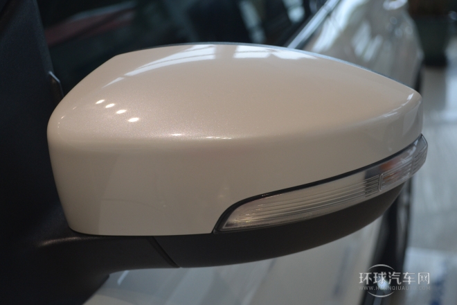 2013款 1.6L GTDi 兩驅(qū)風(fēng)尚型