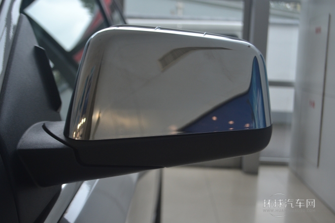 2012款 2.0T 尊銳型