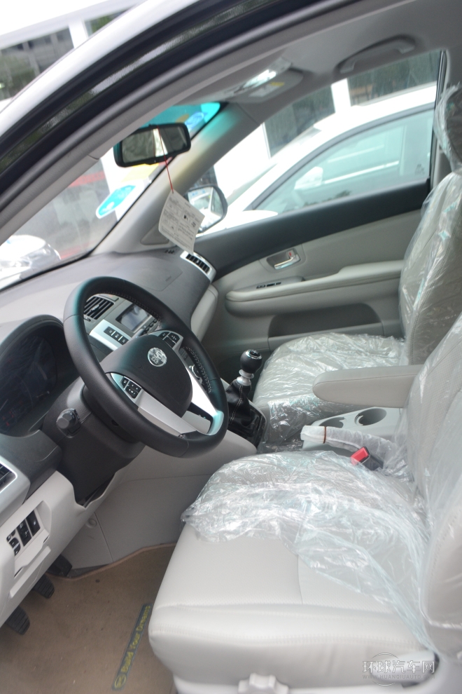 2014款 1.5TI 手動(dòng)豪華型