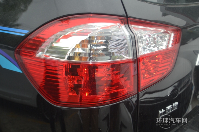 2014款 1.5TI 手動豪華型