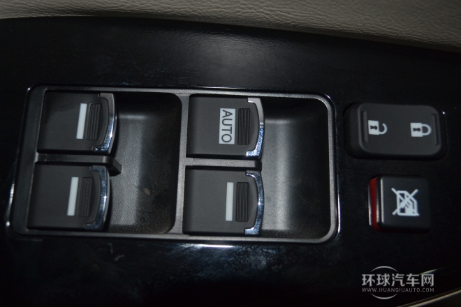 2014款 1.5L 手動舒適型