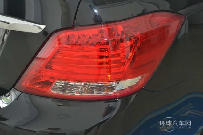 2014款 1.5L 手動舒適型