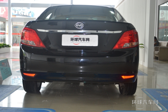 2014款 1.5L 手動舒適型