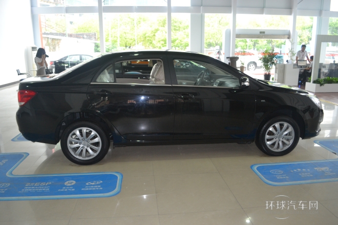 2014款 1.5L 手動(dòng)舒適型