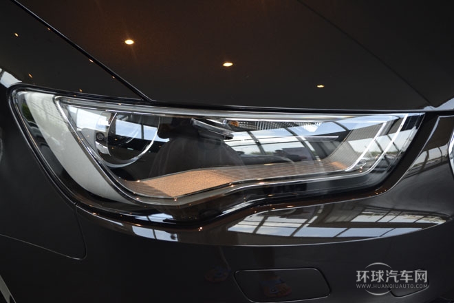 2014款 Limousine 40 TFSI S line舒適型