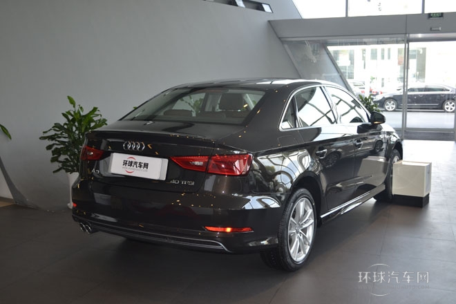 2014款 Limousine 40 TFSI S line舒適型