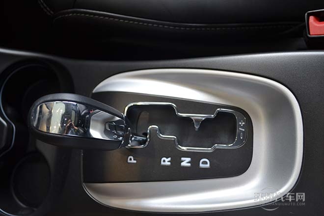 2013款 2.4L 兩驅尊尚版