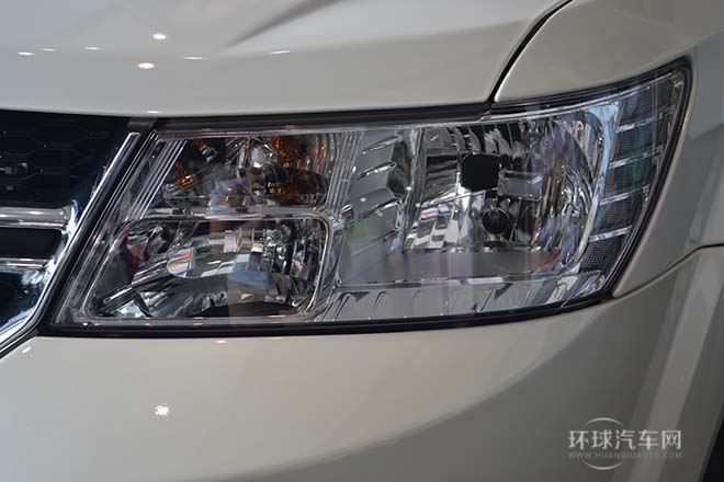 2013款 2.4L 兩驅(qū)尊尚版