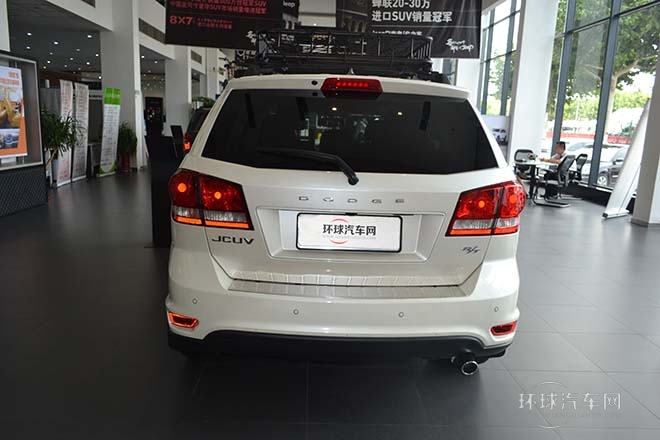 2013款 2.4L 兩驅(qū)尊尚版