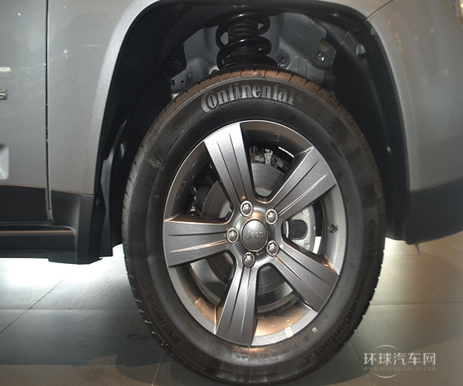 2014款 改款 2.4L 四驅舒適版