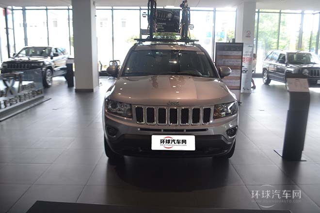 2014款 改款 2.4L 四驅舒適版