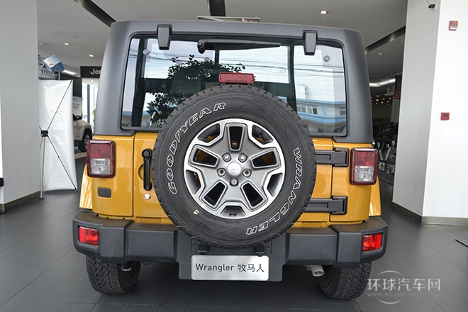 2013款 3.6L 兩門版 Sahara