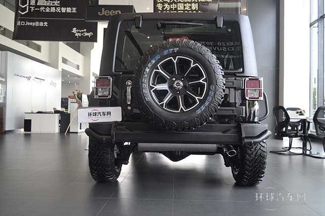 2014款 3.0L 四門版 Sahara