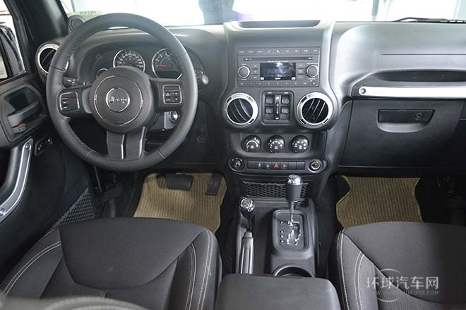 2014款 3.0L 四門版 Sahara