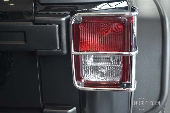 2014款 3.0L 四門版 Sahara