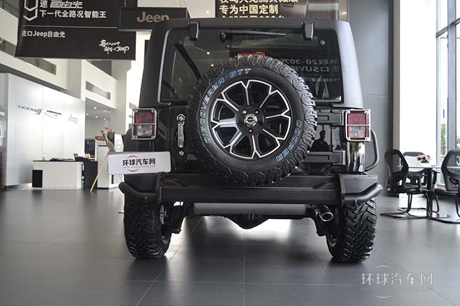 2014款 3.0L 四門版 Sahara