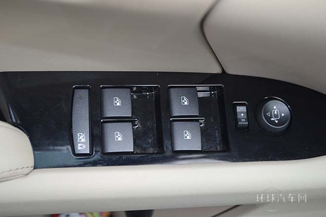 2014款 28T 鉑金版