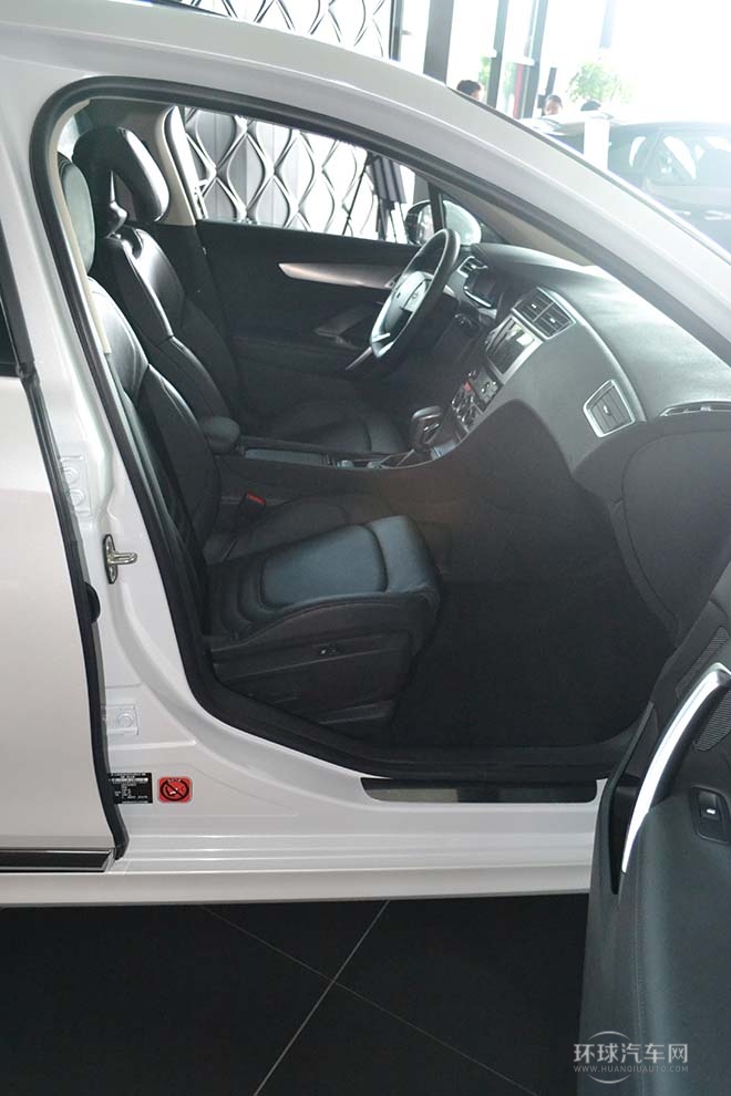 2014款1.6T豪華版THP160