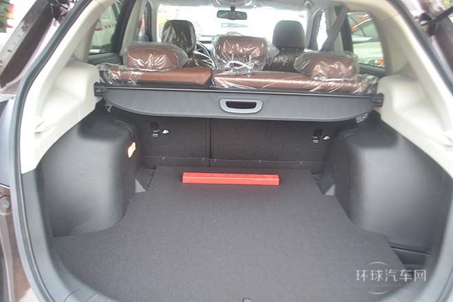 2013款 1.8T 自動四驅至尊版