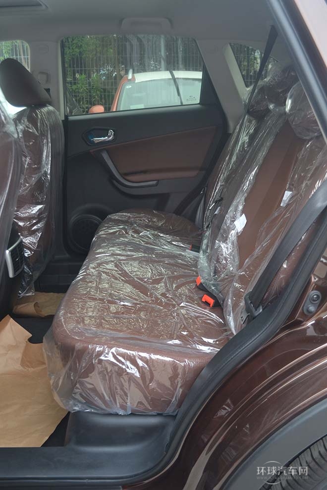 2013款 1.8T 自動四驅至尊版