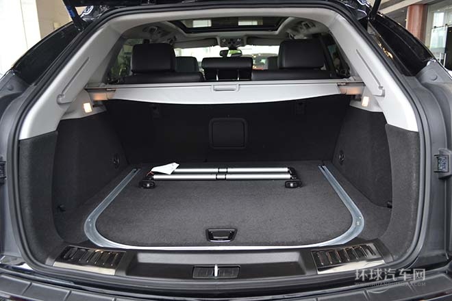 2014款 3.0L 豪華型