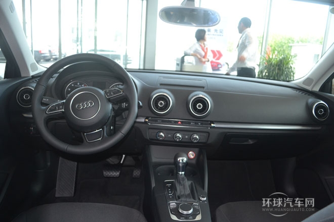 2015款 35 TFSI 舒適型
