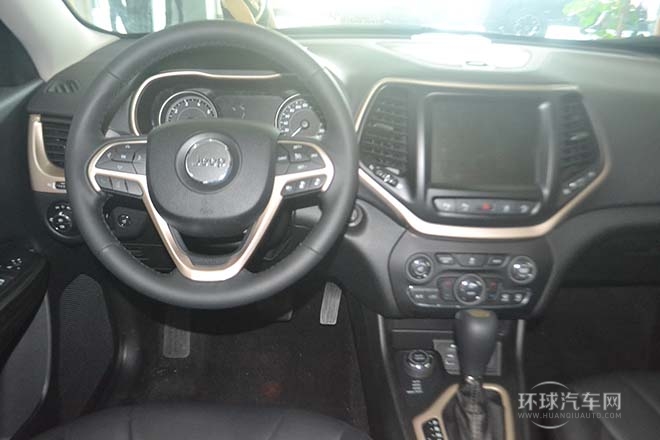 2014款 2.4L 豪華版