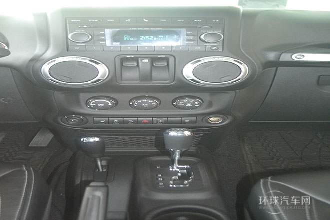 2013款 3.6L 兩門版 Rubicon