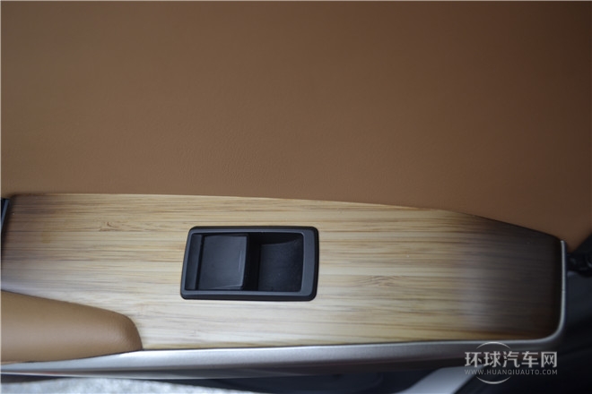 2013款 250 豪華版