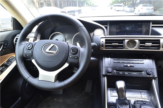 2013款 250 豪華版