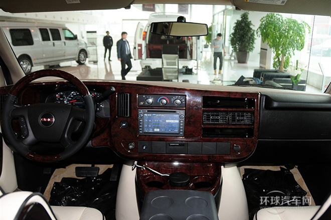 2014款 5.3L 領袖版