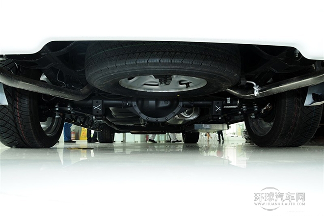 2014款 6.0L 長軸領袖版