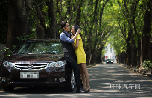 清涼周末 80后思銳車(chē)主秀恩愛(ài)