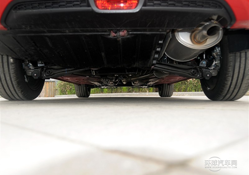 2014款 1.8L 自動(dòng)豪華版