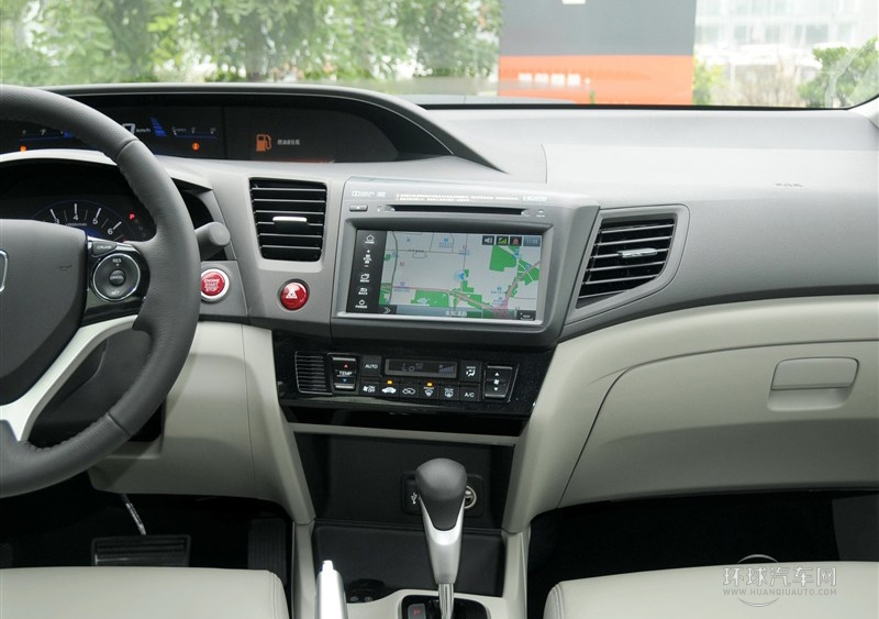 2014款 1.8L 自動豪華版