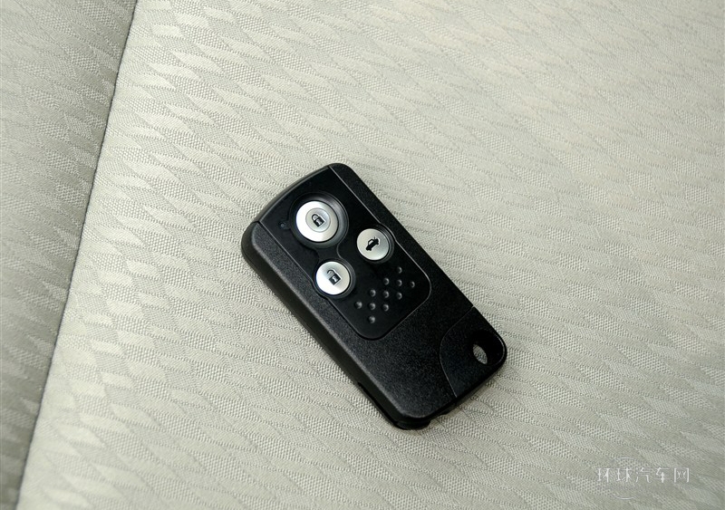 2014款 1.8L 自動(dòng)舒適版