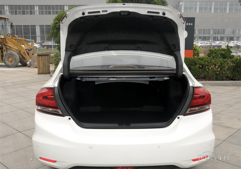 2014款 1.8L 自動舒適版