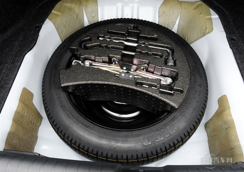 2014款 1.8L 自動(dòng)經(jīng)典版