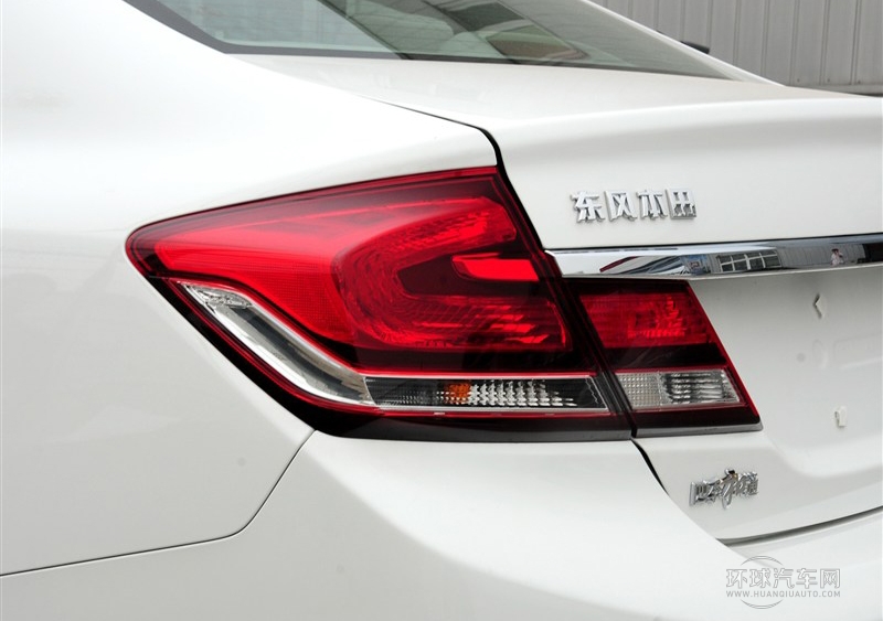 2014款 1.8L 自動經典版