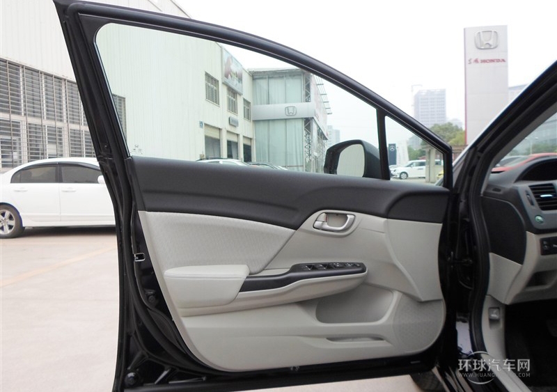 2014款 1.8L 手動經(jīng)典版