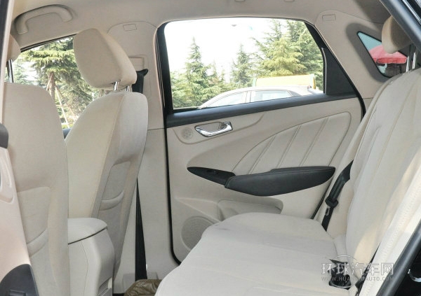 2013款 1.6L DVVT CVT致領版