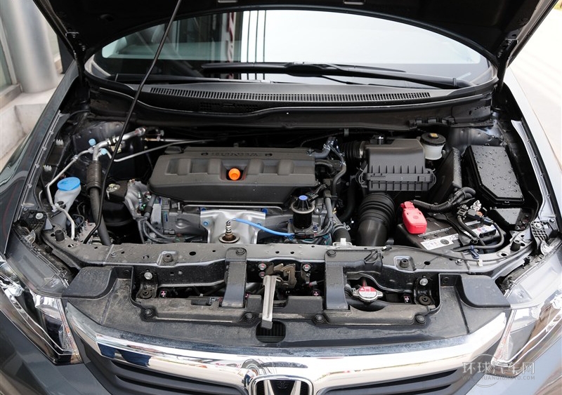 2013款 十周年紀(jì)念 1.8L 自動(dòng)豪華版