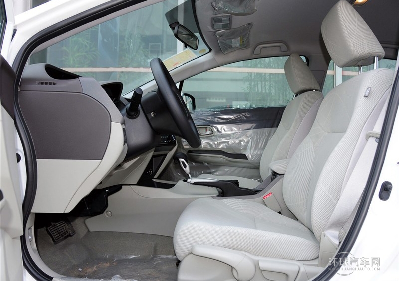 2013款 十周年紀念 1.8L 自動舒適版