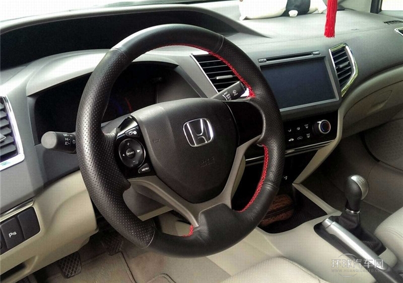 2013款 十周年紀念 1.8L 手動舒適版