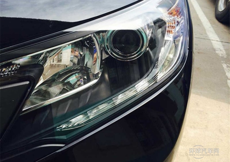 2012款 2.4L 四驅豪華版