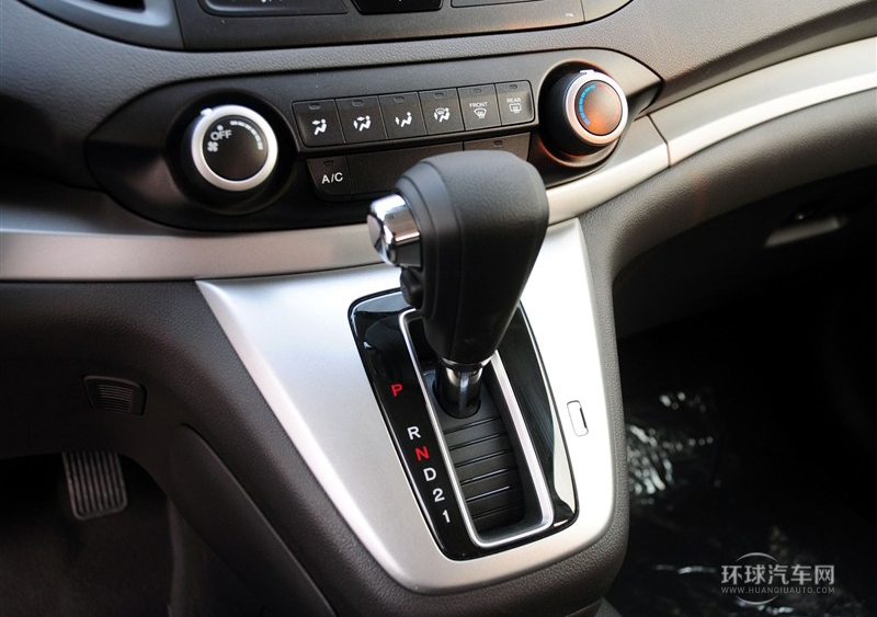 2012款 2.0L 兩驅都市版