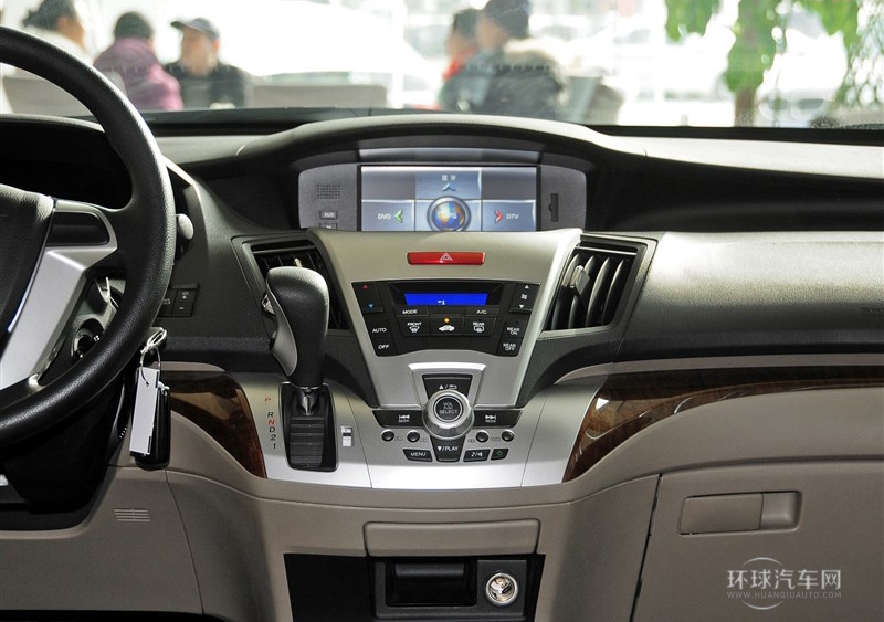 2014款 2.4L 舒適版