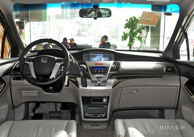 2014款 2.4L 舒適版